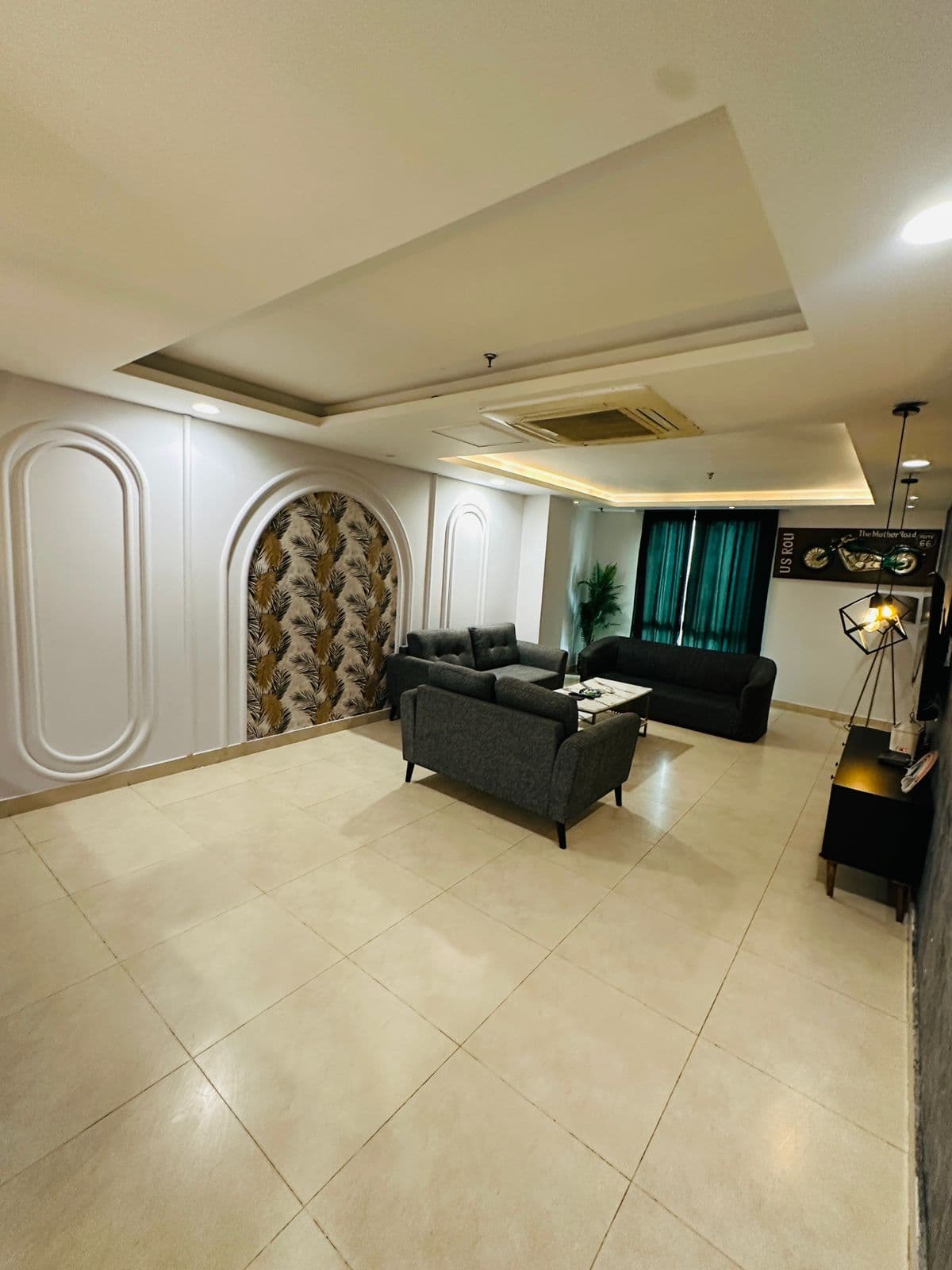 3 BHK Furnished Apartment in Goldcrest DHA Lahore at Gold Crest — photo 5