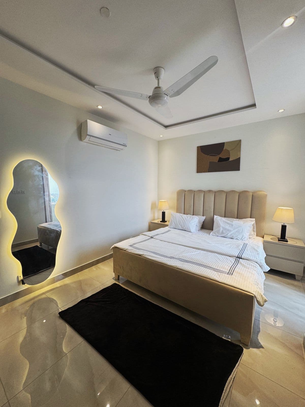 Zameen Aurum 1BHK at Zameen Aurum, Gulberg — photo 7