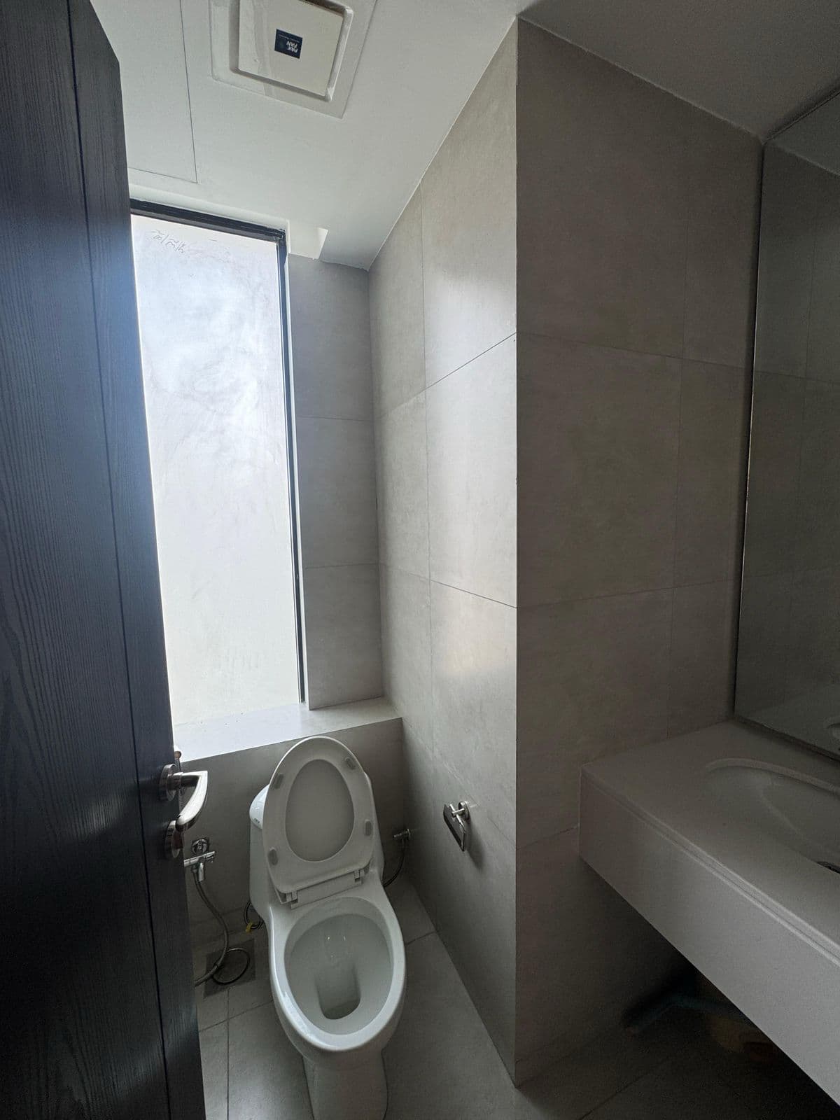 Zameen Aurum 1BHK at Zameen Aurum, Gulberg — photo 11
