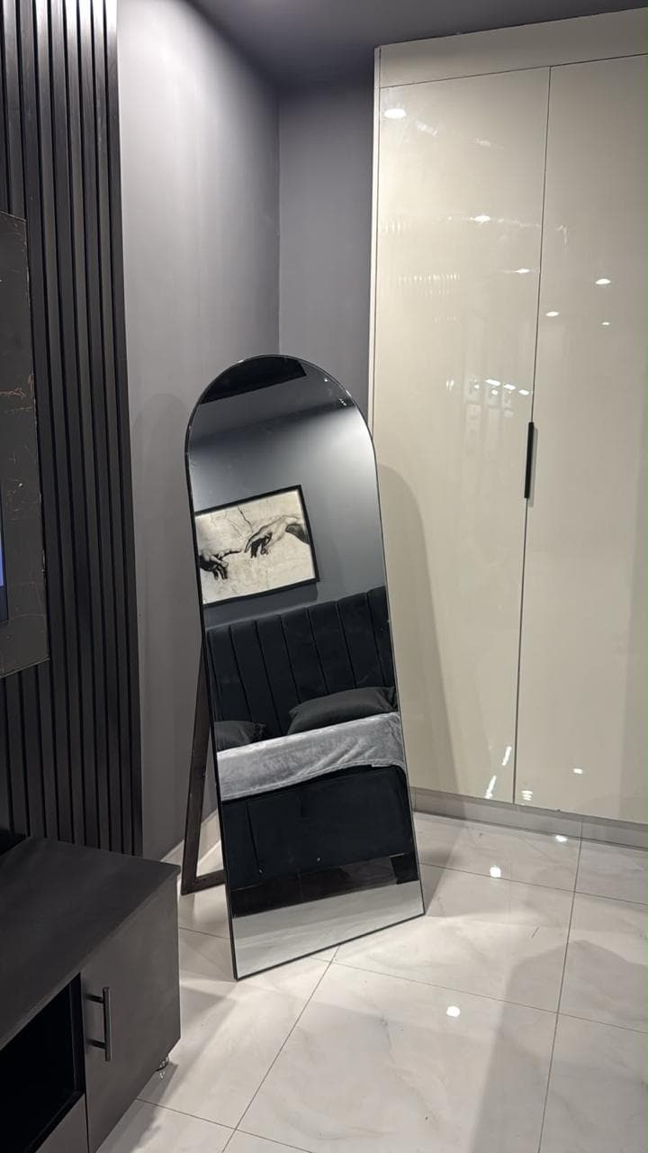 Zameen Opal Studio - Star Lights & Dark Theme at Zameen Opal, Johar Town — photo 8