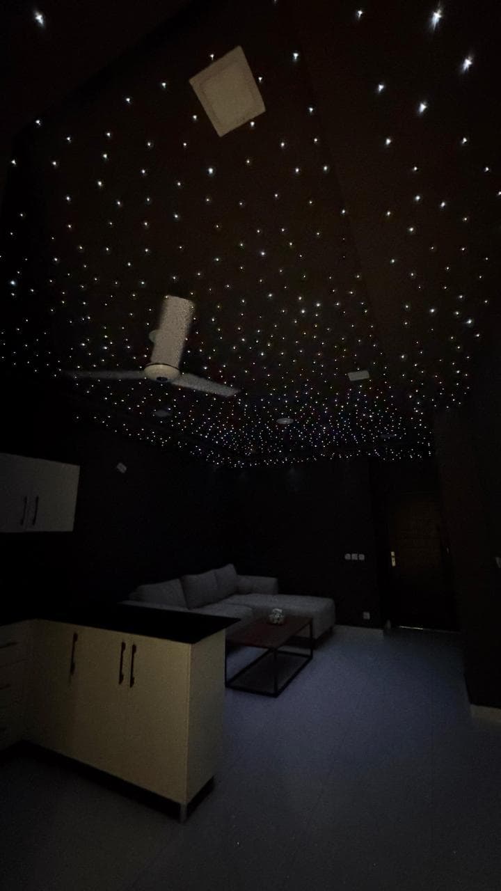 Zameen Opal 1BHk Star Light & Dark Theme at Zameen Opal, Johar Town — photo 9