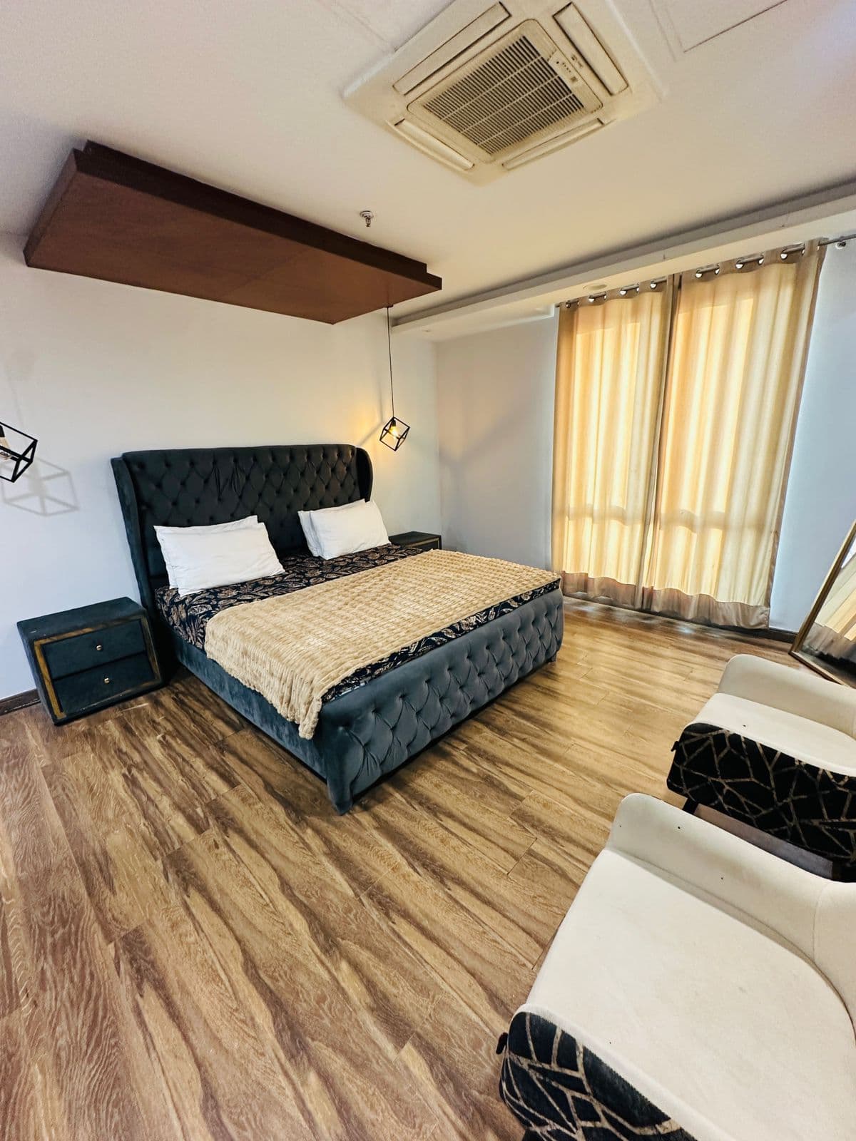 3 BHK Furnished Apartment in Goldcrest DHA Lahore at Gold Crest, DHA Phase 4 — photo 14