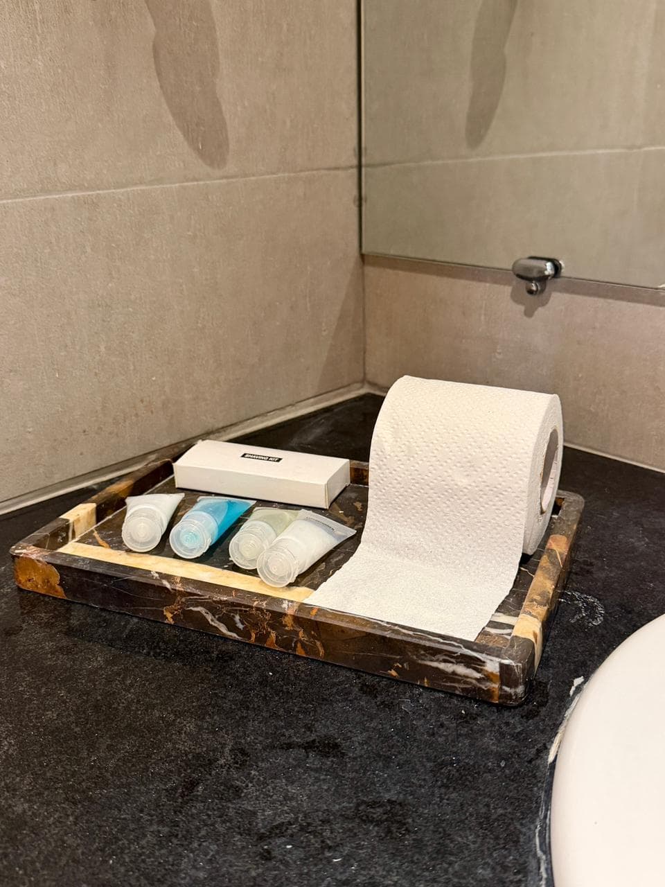 Boutique One Bed at Indigo, Gulberg — photo 7