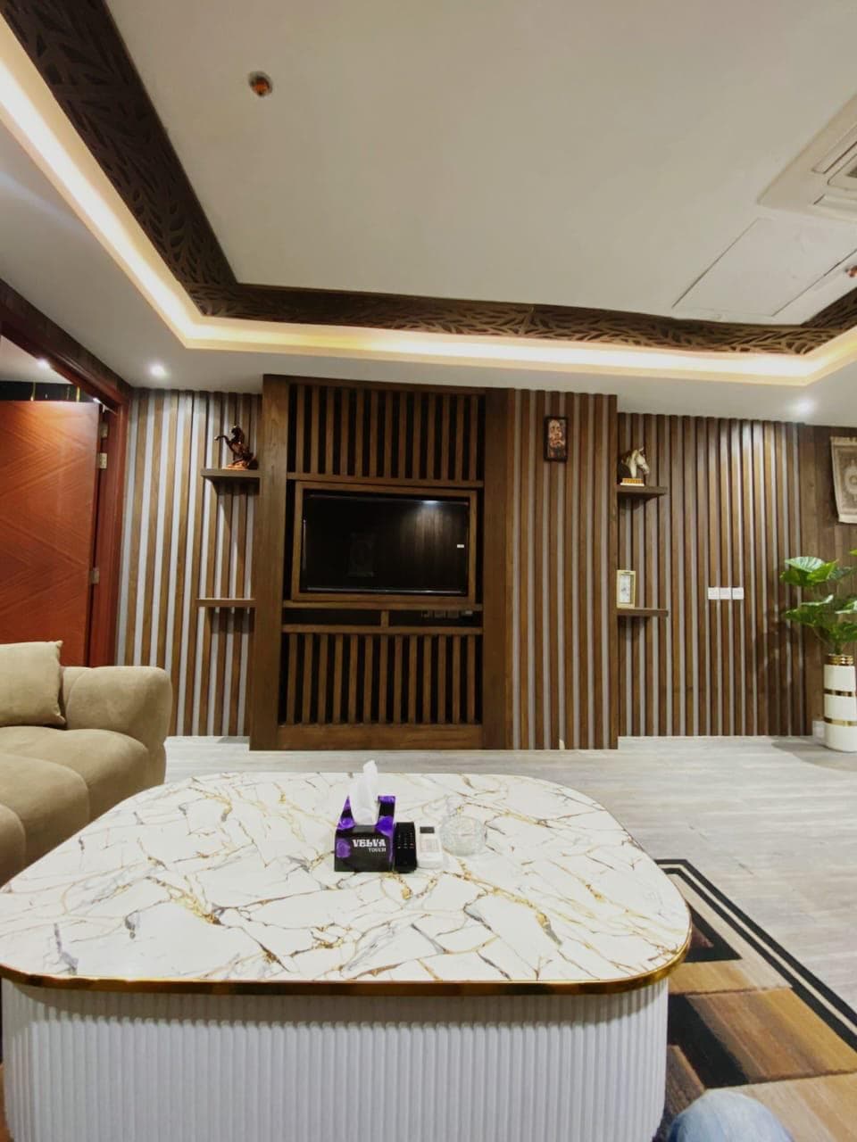 Gold Crest 1BHK Cozy at Gold Crest, DHA Phase 4 — photo 9
