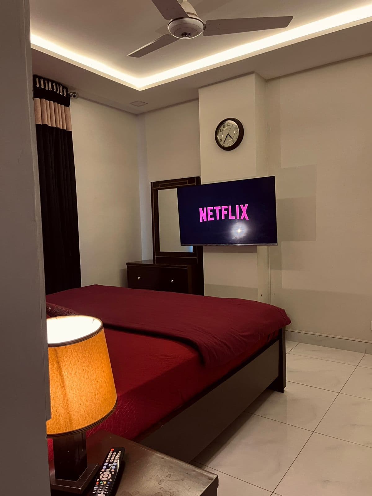 Zameen Opal Apartment - 2BHK at Zameen Opal, Johar Town — photo 14