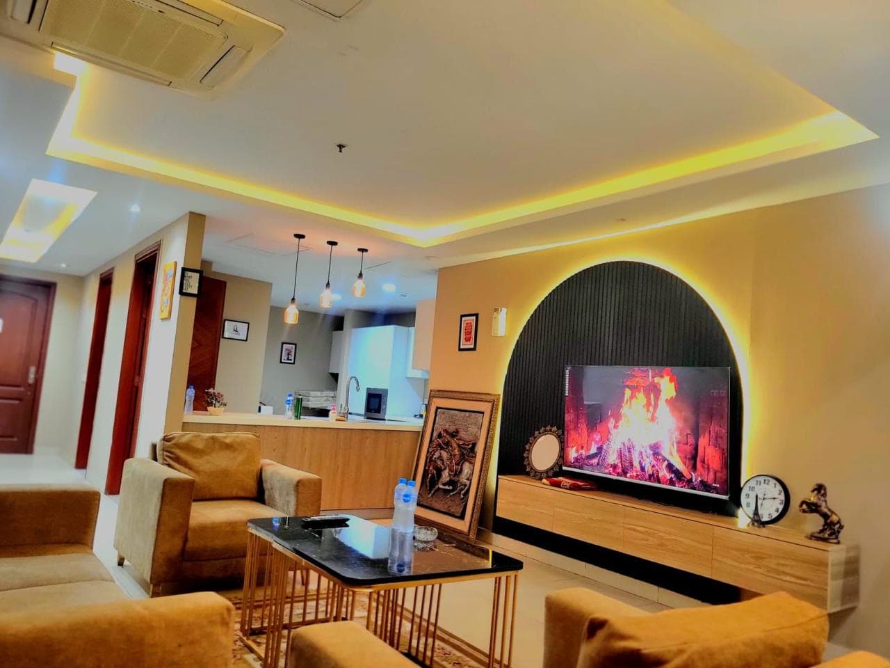 Gold crest one bed at Gold Crest — photo 1
