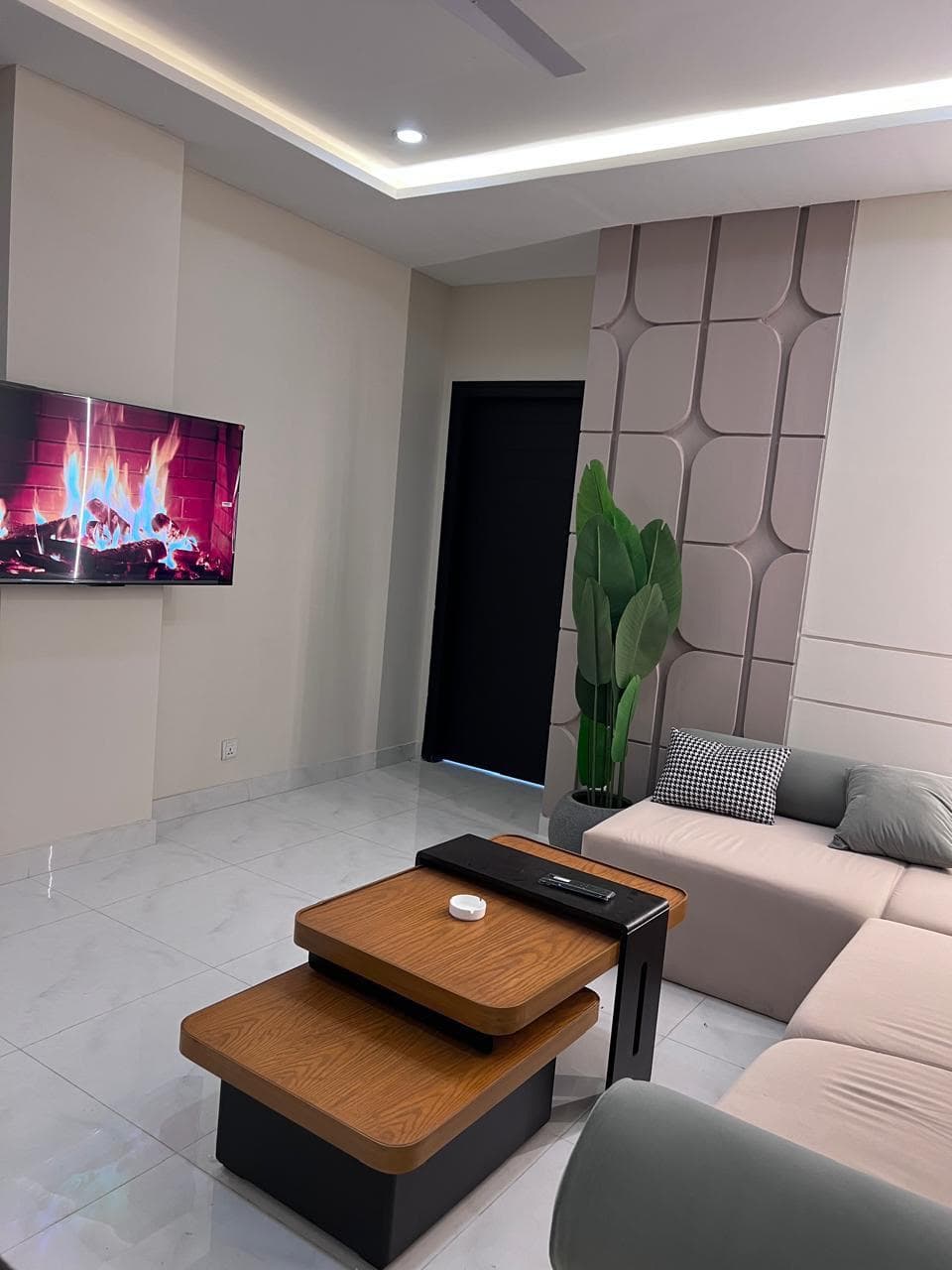 Zameen Opal - 1BHk Apartment at Zameen Opal — photo 5