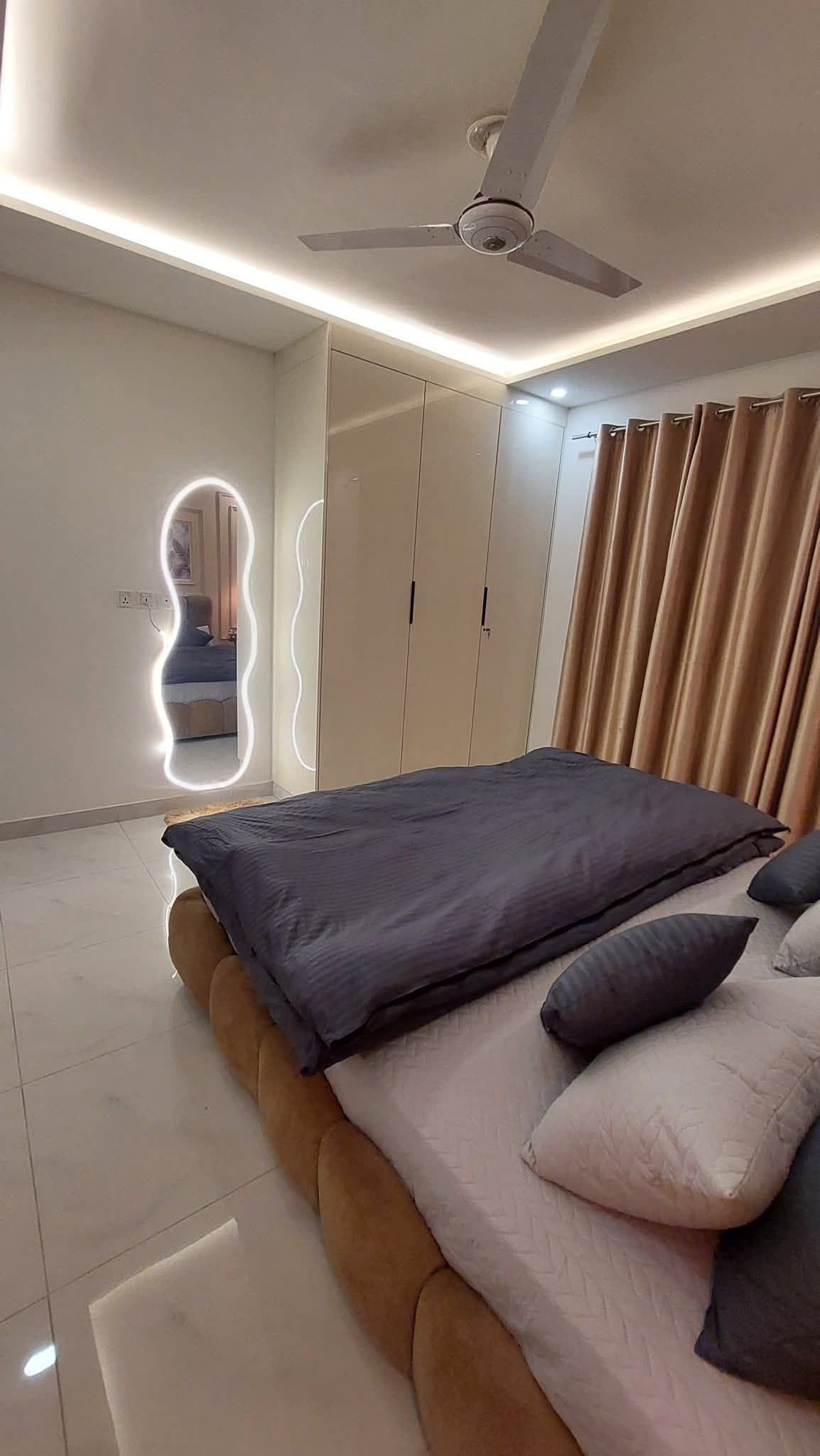 Zameen Opal - 1BHK at Zameen Opal, Johar Town — photo 6